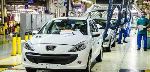 کارشناسی قیمت گذاری خودرو نباید در شرایط انحصار این صنعت صورت گیرد