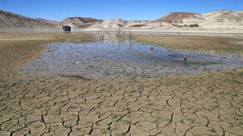 400 دشت ایران در محدوده فرونشست قرمز
