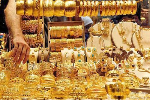 بازار طلا ملتهب است حباب سکه از مرز ۱۰ میلیون تومان گذشت