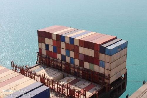 صادرات بیشتر از ۲۳ میلیون تن کالا از بندر شهید رجایی