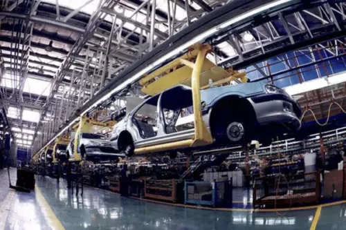 اعلام قیمت جدید خودرو، بدون مجوز قانونی متوقف گردید