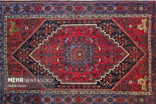 قسمتی از فرش صادراتی افغانستان، ایرانی است
