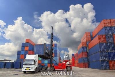 بخش خصوصی دلار ۴۲۰۰ تومانی را ارز لعنتی می خواند بخش خصوصی دلار ۴۲۰۰ تومانی را ارز لعنتی می خواند